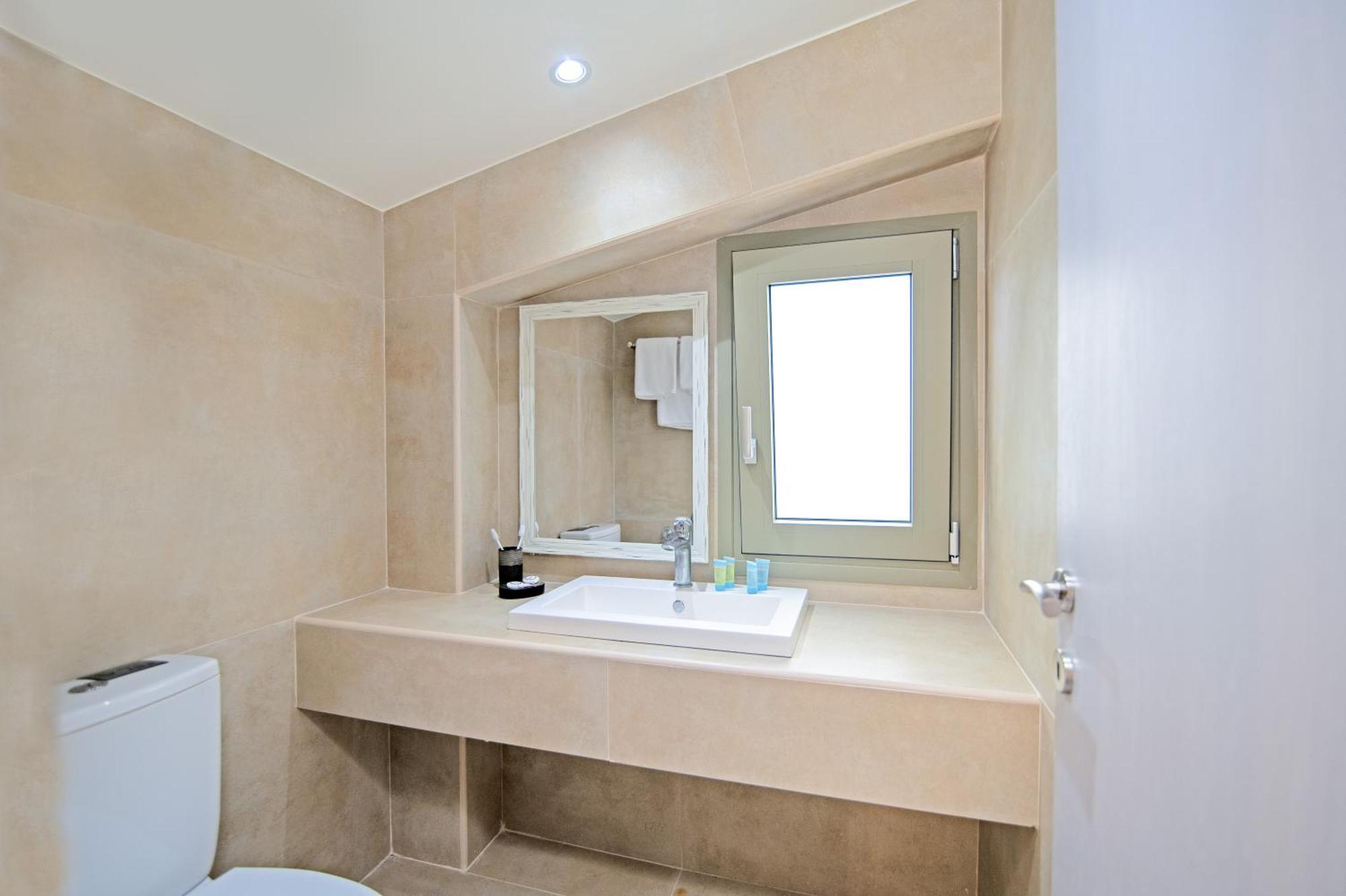 Villas Epta Karpi Complex Of 7 Luxury Villas Skriperon エクステリア 写真