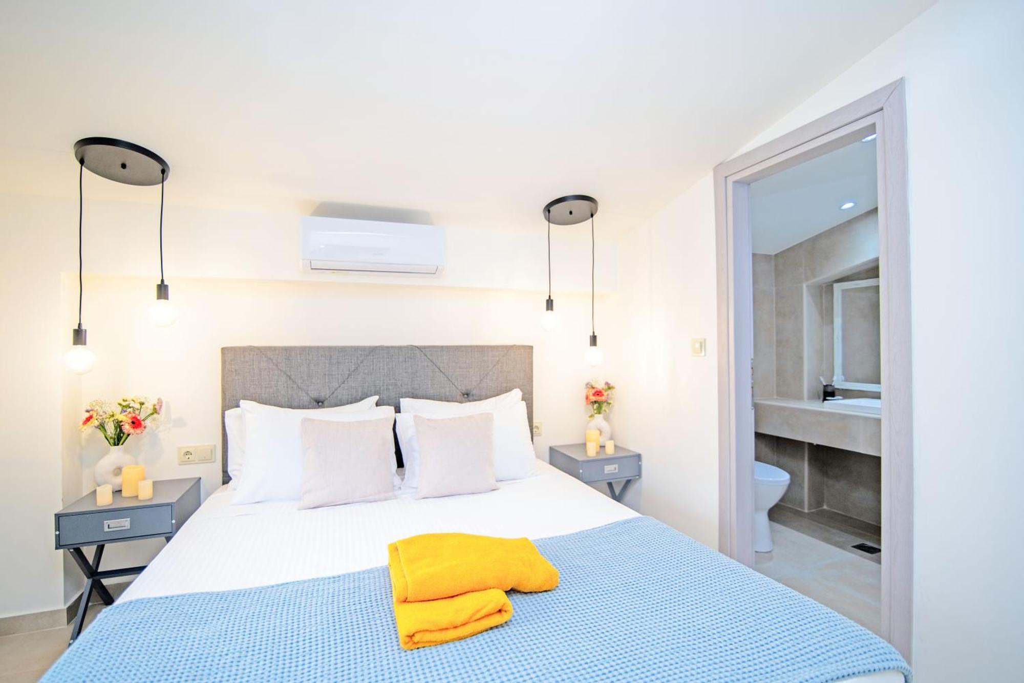 Villas Epta Karpi Complex Of 7 Luxury Villas Skriperon エクステリア 写真