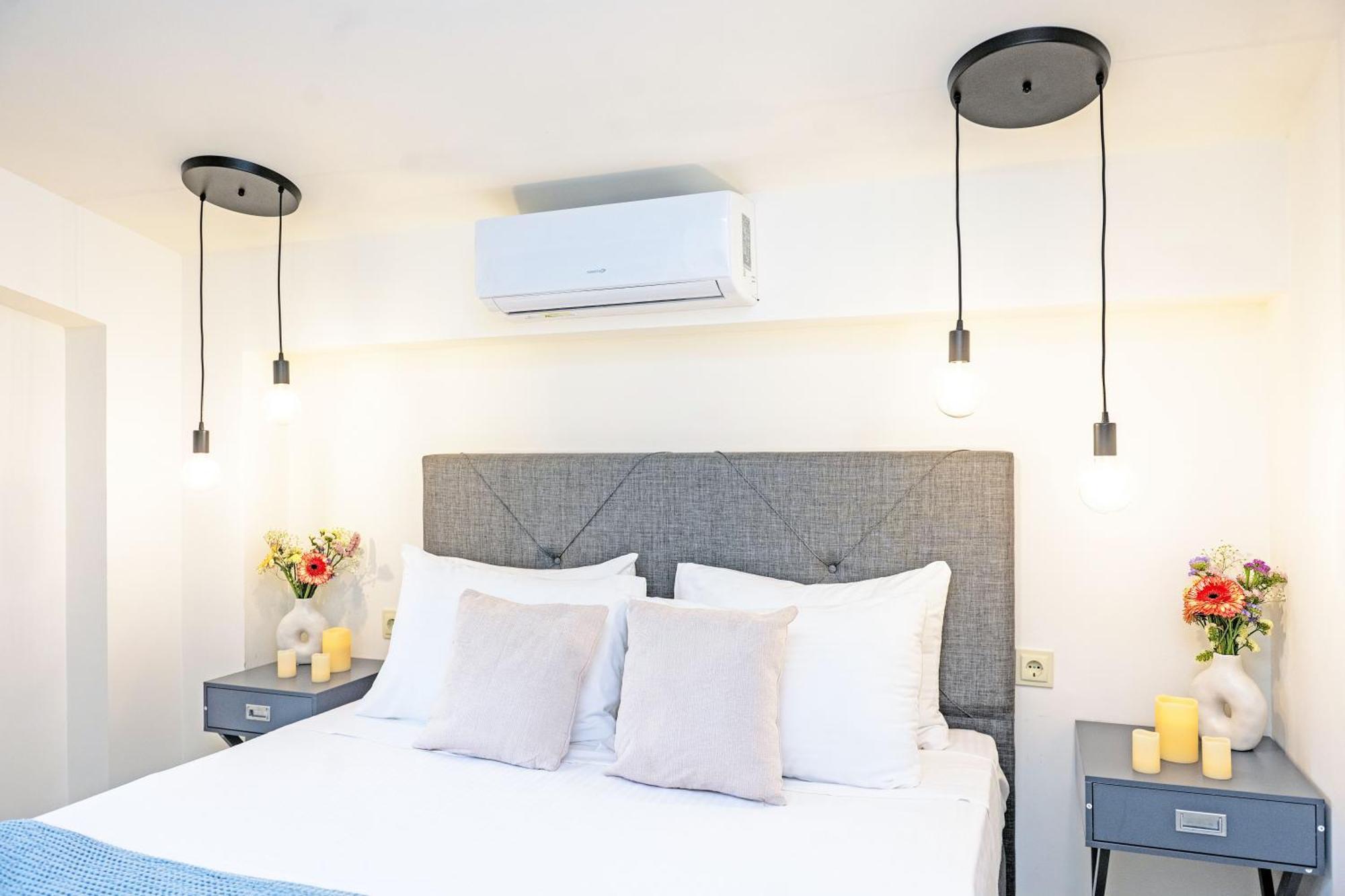 Villas Epta Karpi Complex Of 7 Luxury Villas Skriperon エクステリア 写真